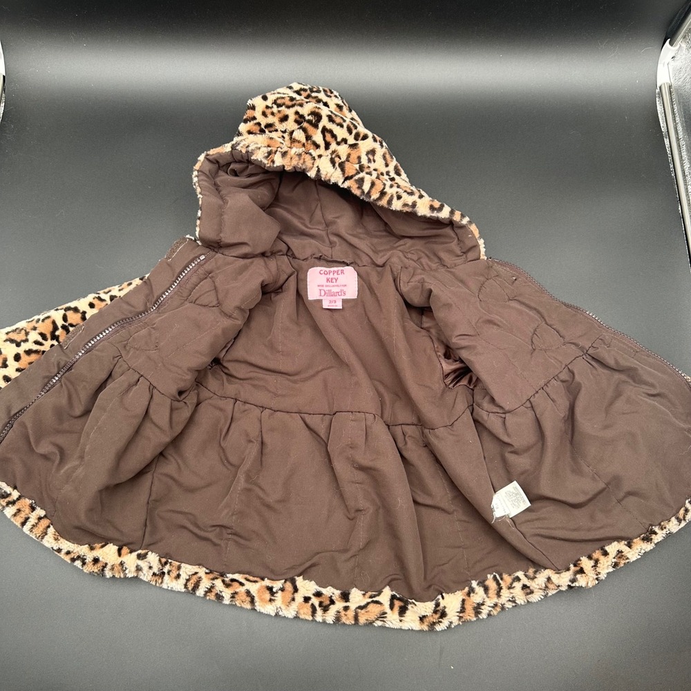 Copper Key Dillard's Girl's Leopard Print Faux Fur Hooded Toggle Jacket Size 2/3 - Picture 6 of 9